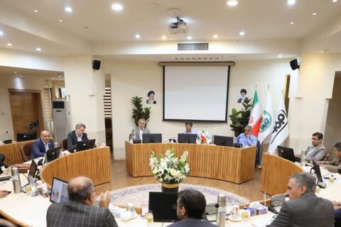 ضرورت بازنگری در تعاملات صنعت و دانشگاه برای آینده‌نگری در صنعت فولاد